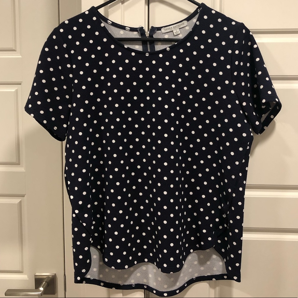 Navy and white polka dot shirt sleeve top - L